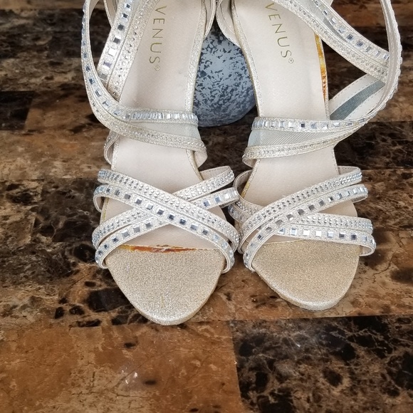 Heels - Picture 2 of 2